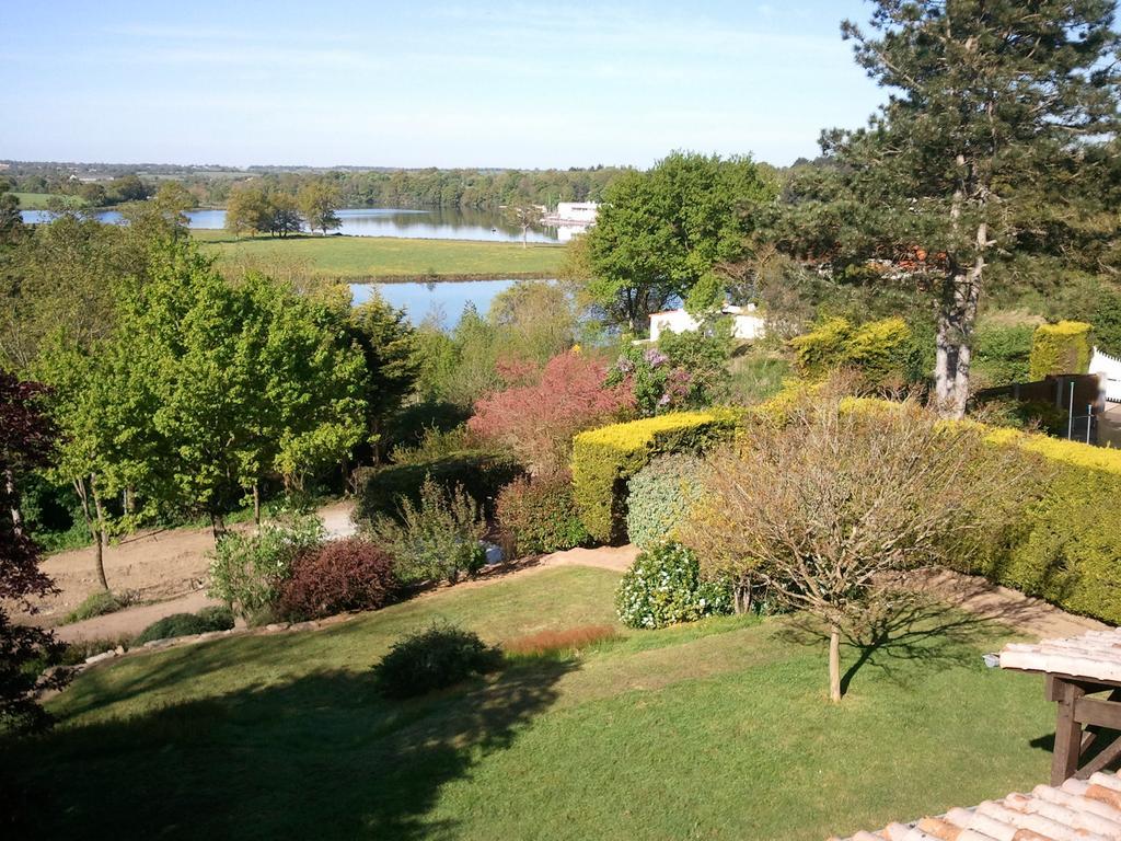 Mas Du Trezon Bed & Breakfast Cholet Luaran gambar