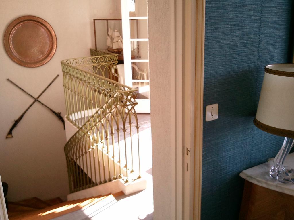 Mas Du Trezon Bed & Breakfast Cholet Bilik gambar